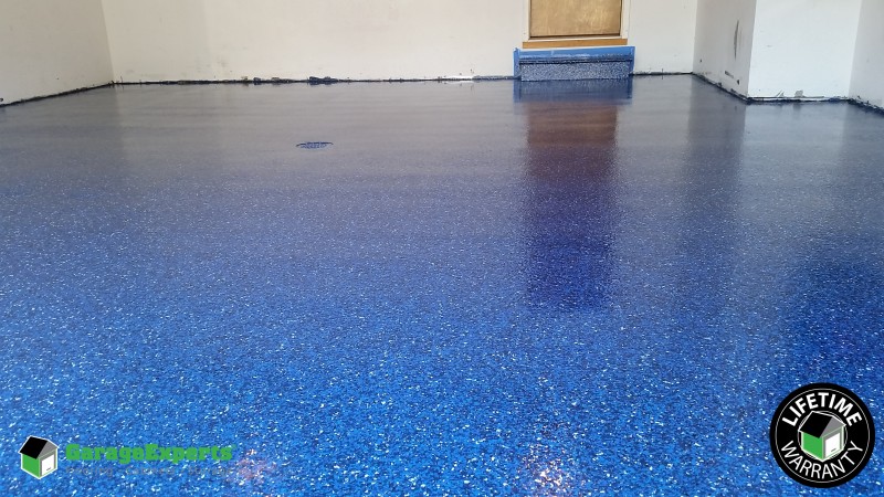 Epoxy Garage Floor In Kansas City Mo With Custom Color Flake