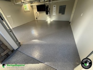 Residential Garage Epoxy Flooring in Mercer Island, Washington