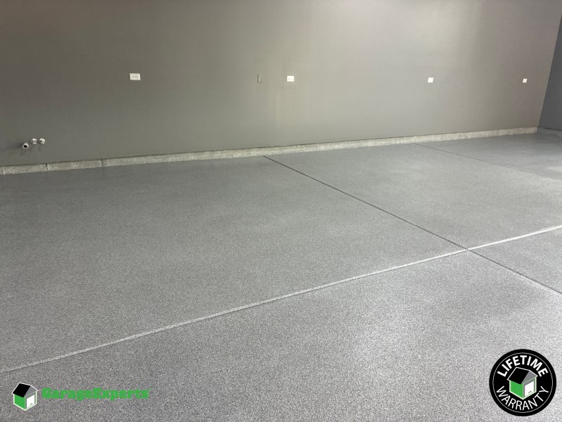 Residential Garage Epoxy Flooring in Wheaton, Il