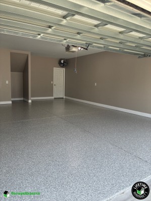 Residential Garage Epoxy Flooring in Bluffton, South Carolina