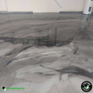 Residential Garage Epoxy Flooring in Tampa, Fl