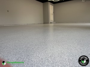 Residential Garage Epoxy Flooring in Peoria, Il