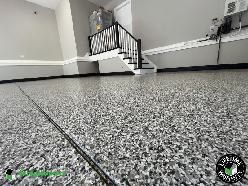 Residential Garage Epoxy Flooring in Williamsburg, Virginia