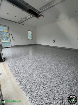 Residential Garage Epoxy Flooring in Sagaponack, Ny