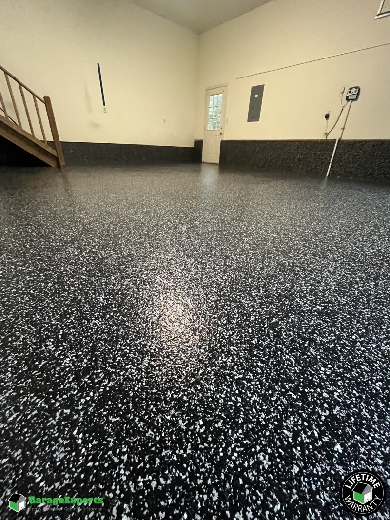 Residential Garage Epoxy Flooring in Newport News, Virginia