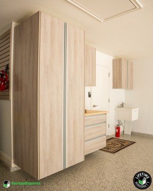 Residential Garage Cabinet Storage Solution in Bartow, Fl