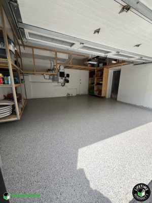 Residential Garage Epoxy Flooring in East Hills, Ny