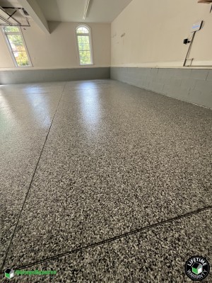 Residential Garage Epoxy Flooring in Yorktown, Virginia