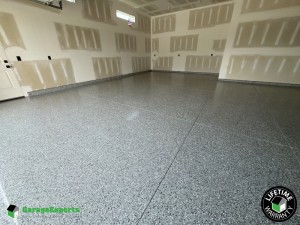 Residential Garage Epoxy Flooring in Newton, Kansas