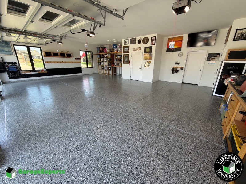 Residential Garage Epoxy Flooring in Cheney, Kansas