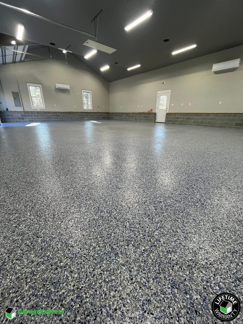 Residential Garage Epoxy Flooring in Yorkville, Illi Image