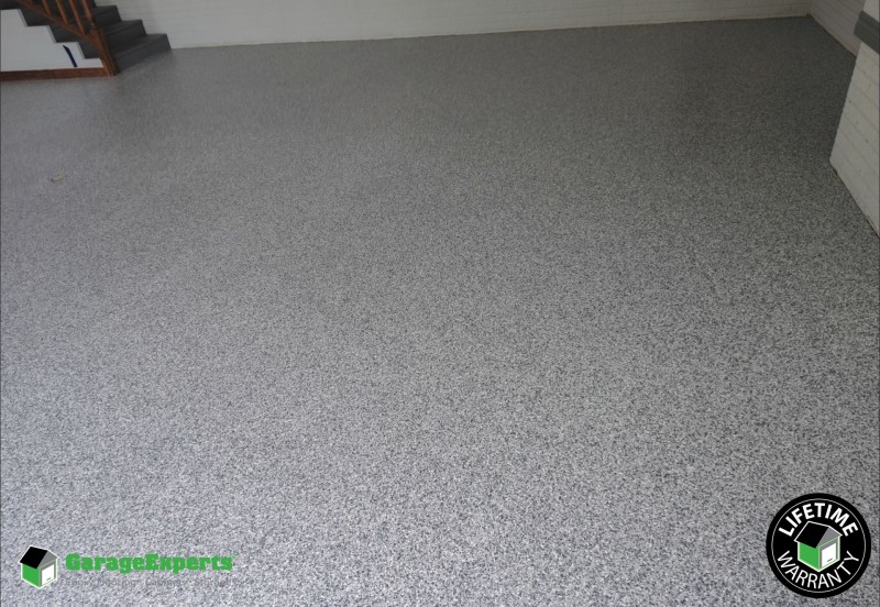 Residential Garage Epoxy Flooring in Branson West, Mo