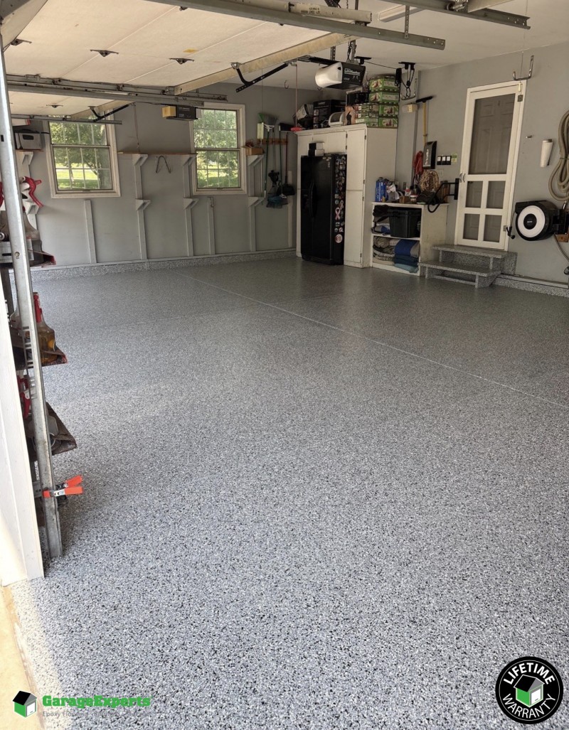 Residential Garage Epoxy Flooring in Lilly Lake, Il