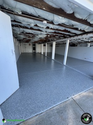 Residential Garage Epoxy Flooring in Westhampton, Ny