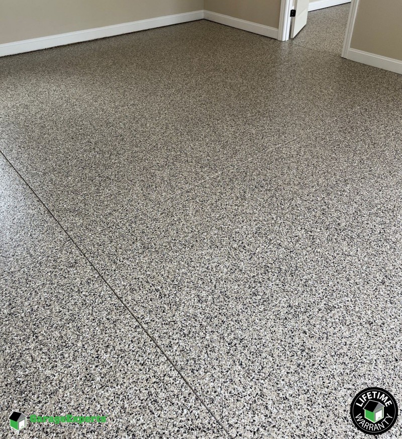 Residential Basement Epoxy Flooring in Saddlebrooke, Mo