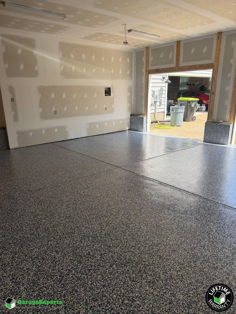 Residential Garage Epoxy Flooring in Carrollton, Va