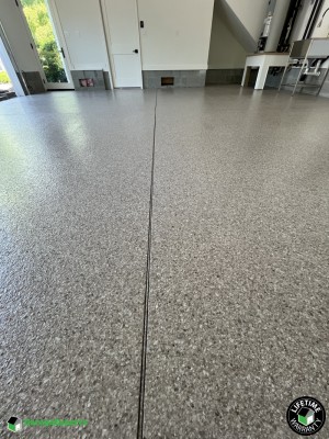 Residential Garage Epoxy Flooring in Poquoson, Virginia