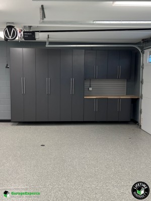Residential Shop Epoxy Flooring and Cabinet Storage Solution in Frankfort, Il