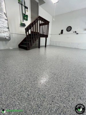 Residential Garage Epoxy Flooring in Williamsburg, Virginia