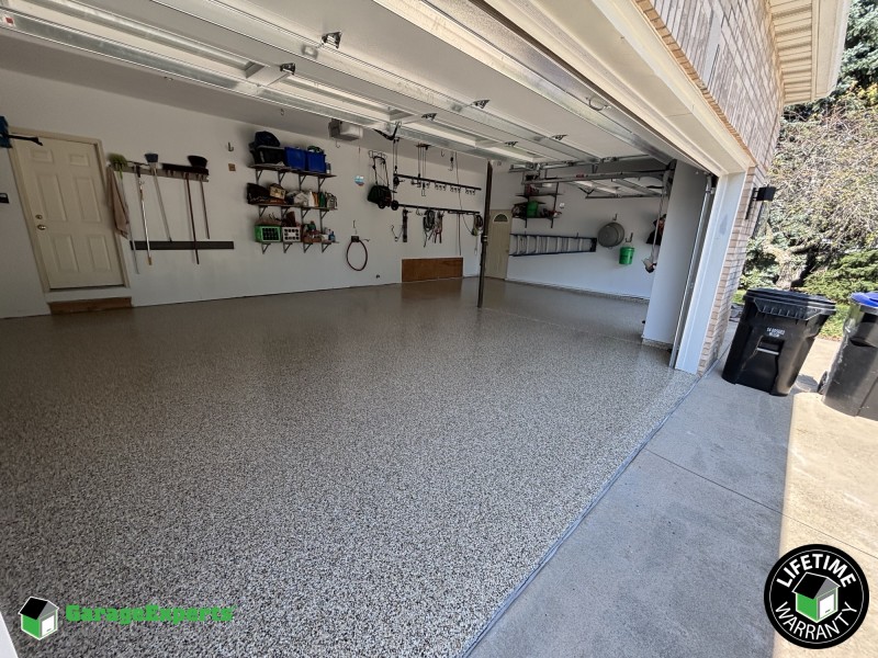 Residential Garage Epoxy Flooring in Bloomington, Il