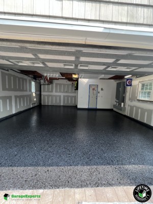 Residential Garage Epoxy Flooring in Fort Salonga, Ny