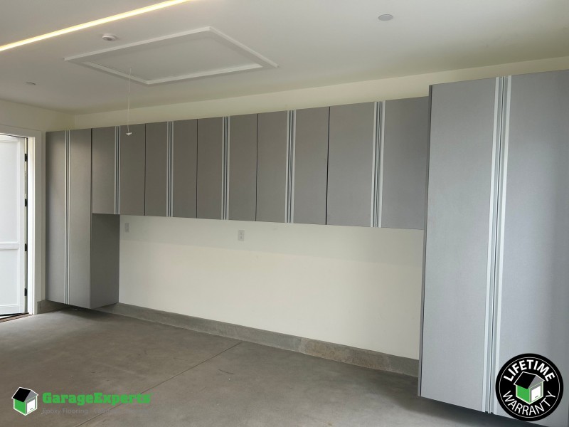Residential Garage Cabinet Storage Solution in Newport Beach, California Image