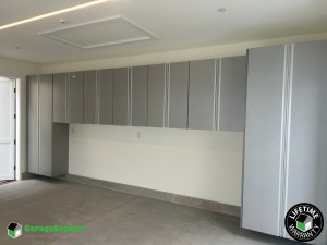 Residential Garage Cabinet Storage Solution in Newport Beach, California