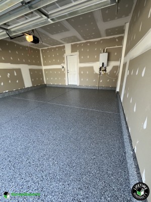 Residential Garage Epoxy Flooring in Yorktown, Virginia