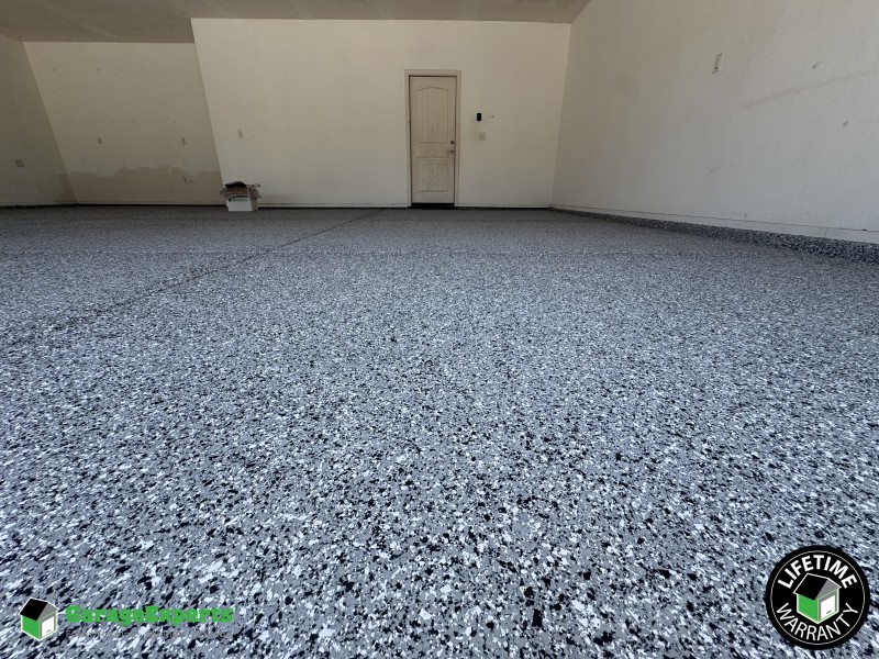Residential Garage Epoxy Flooring in Fresno, Ca