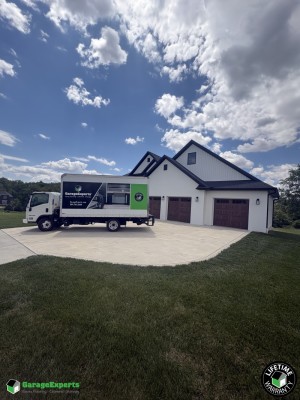 Residential Garage Epoxy Flooring in Pekin, Il