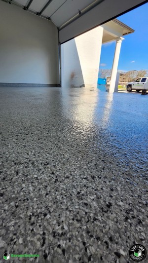 Residential Garage Epoxy Flooring in Baton Rouge, Louisiana