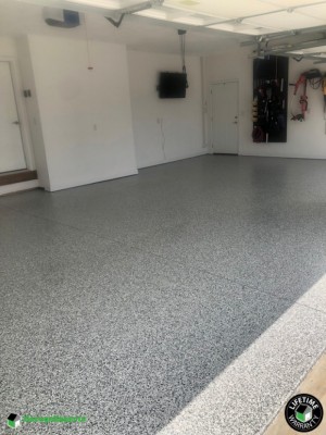 Residential Garage Epoxy Flooring in Smithton, Il