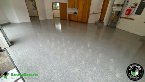 Residential Garage Epoxy Flooring in Gig Harbor, Washington