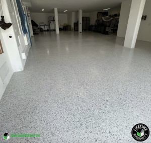 Residential Polyaspartic And Epoxy Flooring in Hutchinson Island, Fl