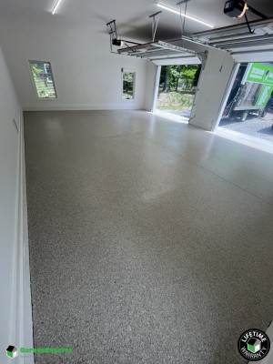 Residential Garage Epoxy Flooring in Weems, Virginia