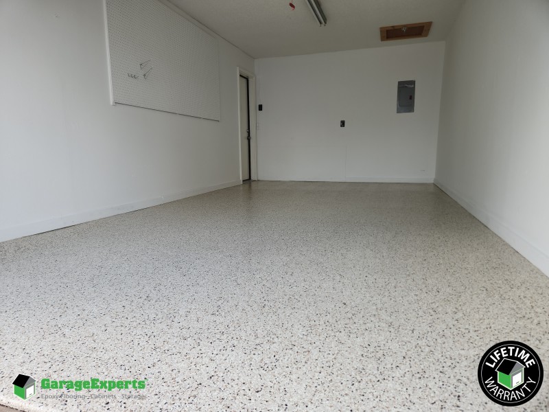 Residential Garage Epoxy Flooring in Bentonville, Ar