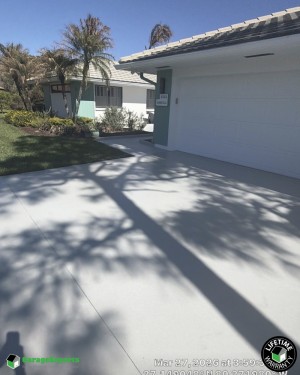 Residential Polyaspartic And Epoxy Flooring in Palm City, Fl