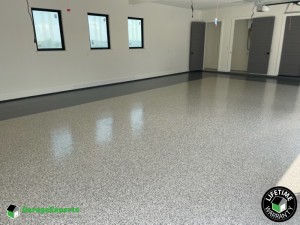 Residential Garage Epoxy Flooring in Kerrville, Texas