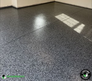 Residential Garage Epoxy Flooring in Aurora, Mo