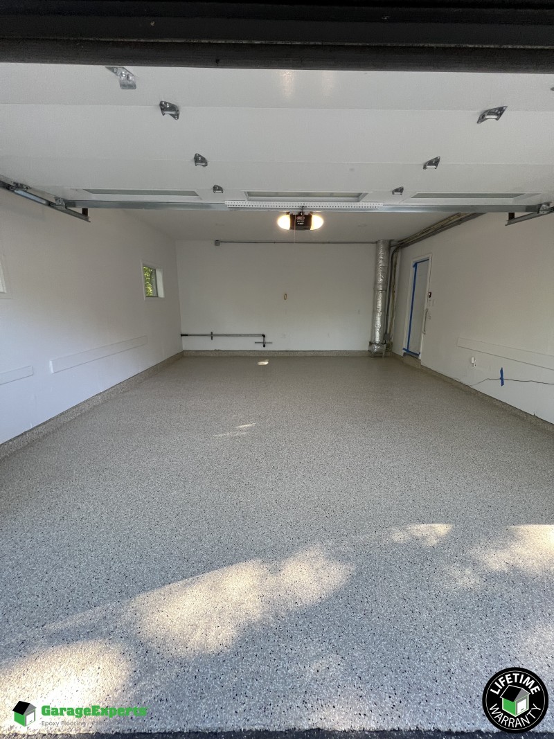 Residential Garage Epoxy Flooring in Muttontown, Ny