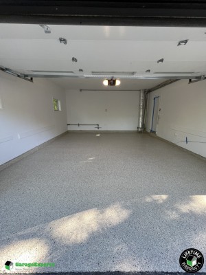 Residential Garage Epoxy Flooring in Muttontown, Ny